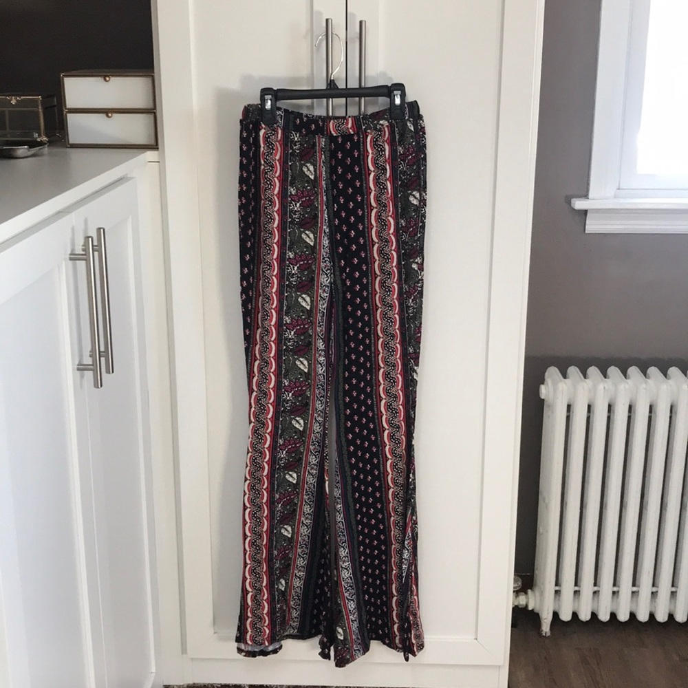 Abercrombie & Fitch flare pants